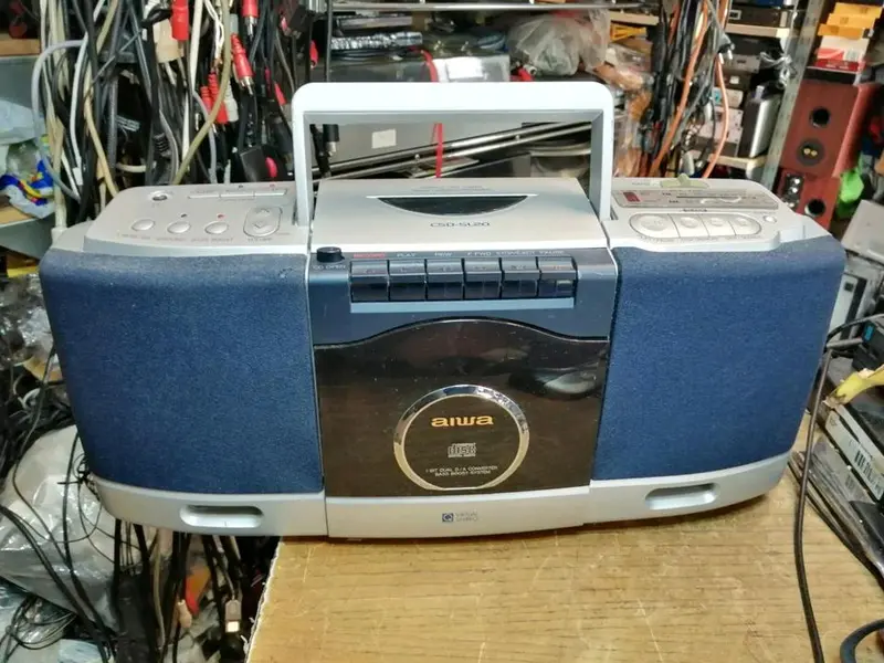 AIWA CSD-SL20 Radio-Cassetten-Recorder mit CD, guter Zustand!!