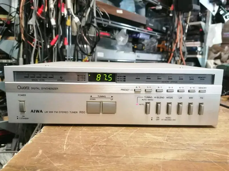 AIWA R50 Tuner, DEFEKT!!!