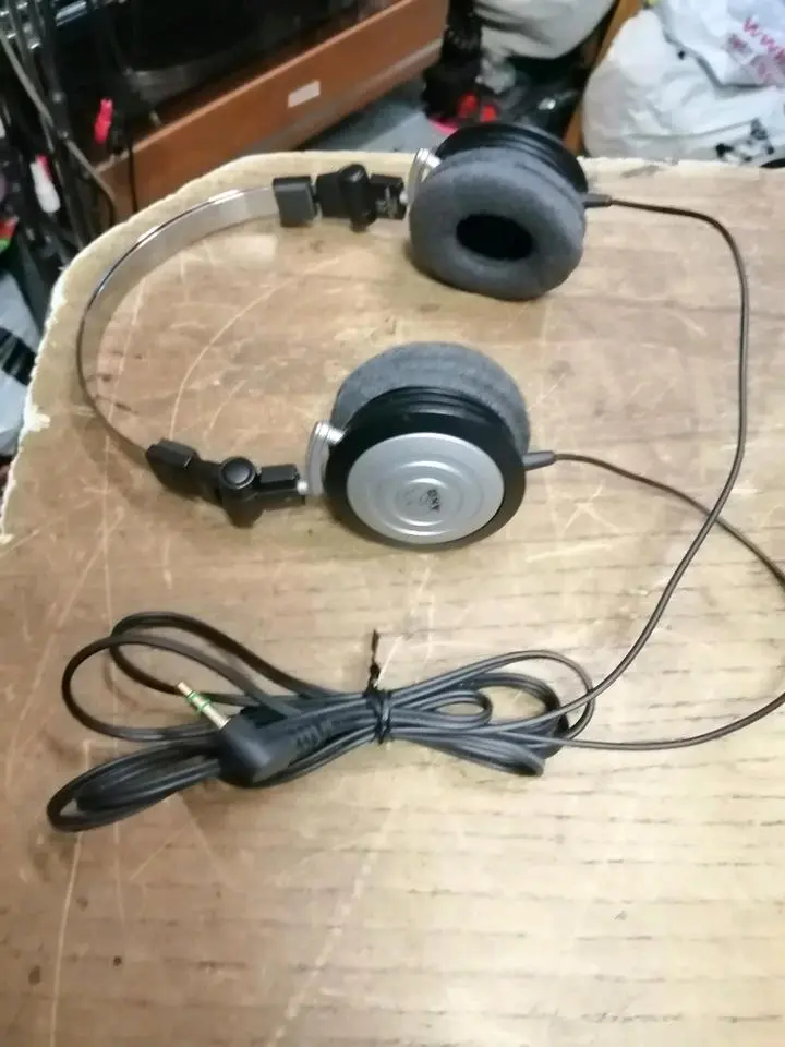 AKG K414P Kopfhörer, Kabel mit 3,5 mm Klinkestecker!!!