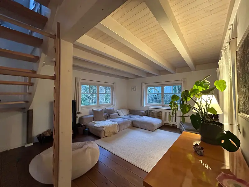 Angele - Wohnzimmer