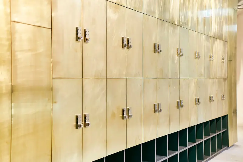 Arleen - Garderobe