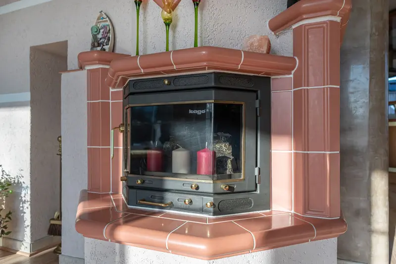 Camela - Kamin