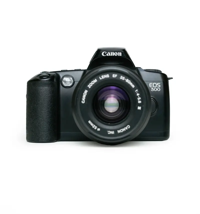 Canon EOS 500 35mm SLR Film Camera with Canon EF 35–80mm F/4 III Lens