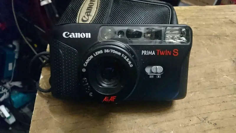 CANON PRIMA TWIN S, Analog-Camera mit Original-Tasche!