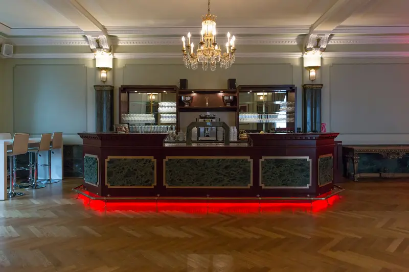 Carmon - Bar