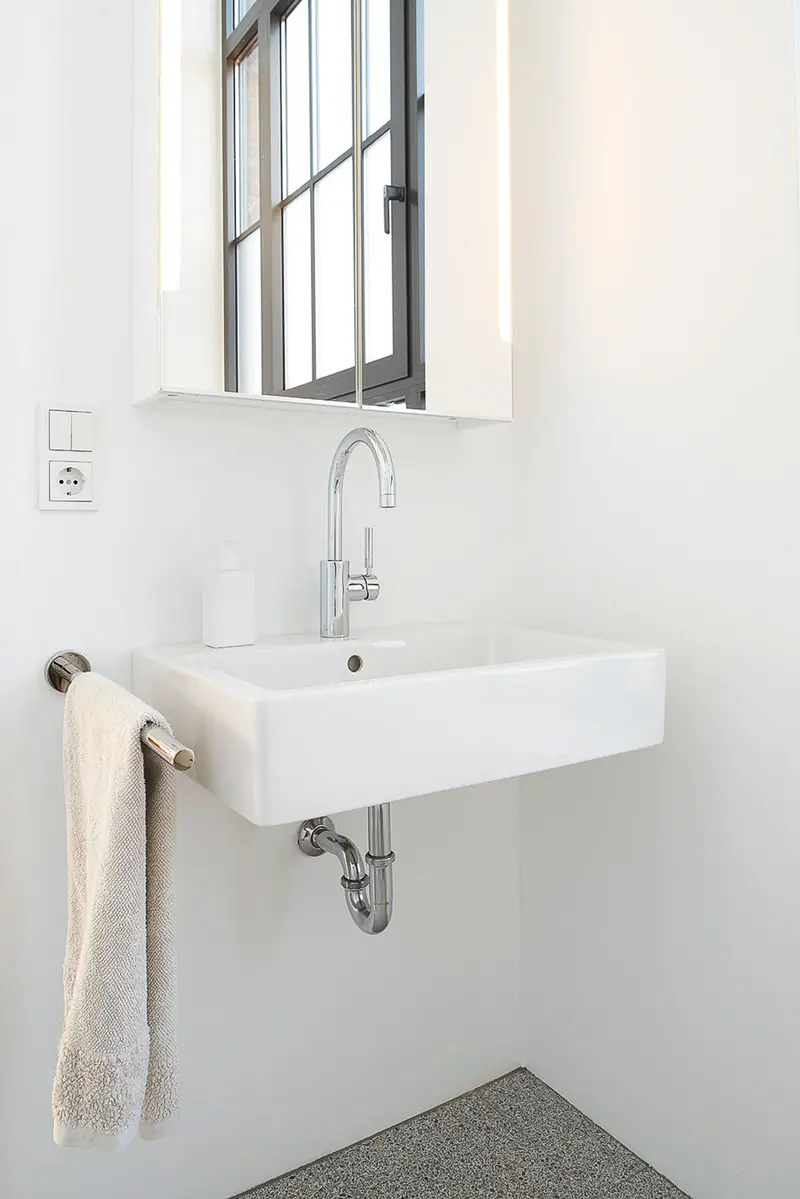 Cary - Garderobe