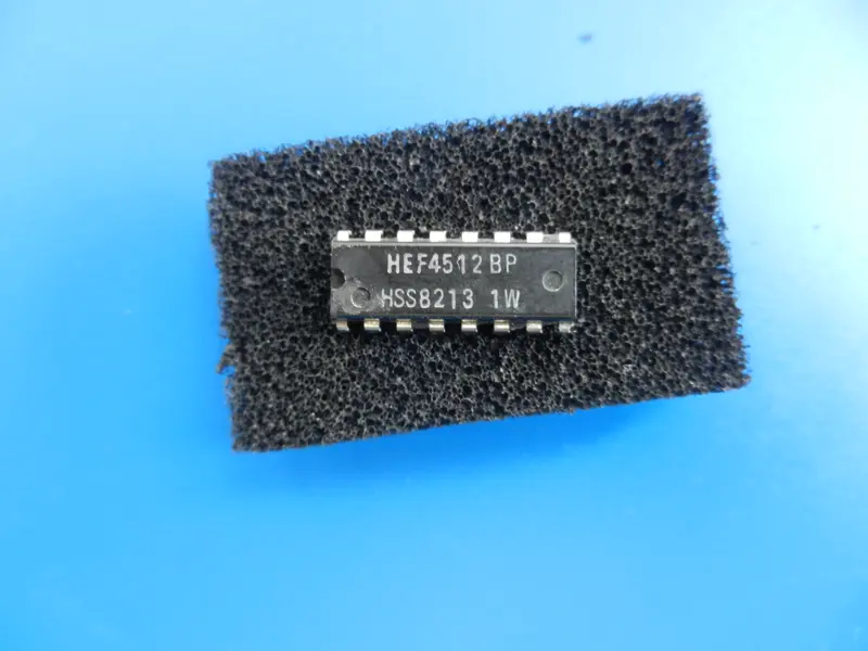 CD4512BP IC, multiplexing decoder logic für GRUNDIG Geräte