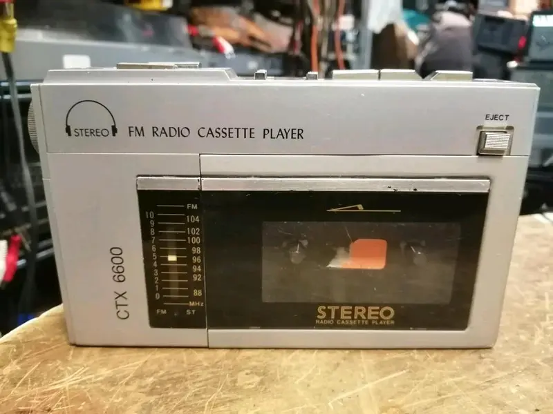 CTX 6600, Walkman, etwas DEFEKT!!!