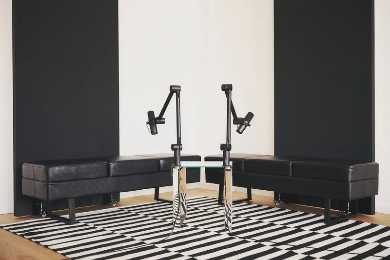 Dawn - Podcast Studio