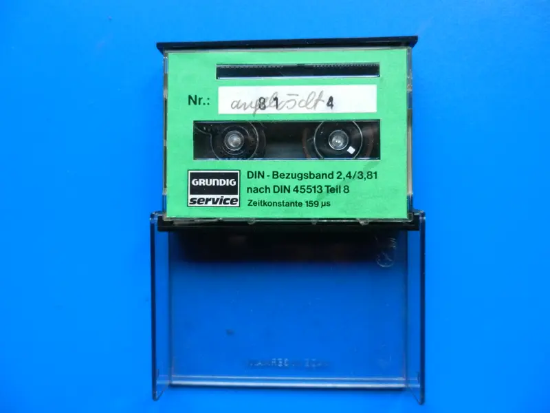 DIN Bezugsband 2,4 / 3,81 für GRUNDIG Diktiergeräte mit Steno Cassette