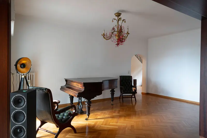 Eddi - Salon