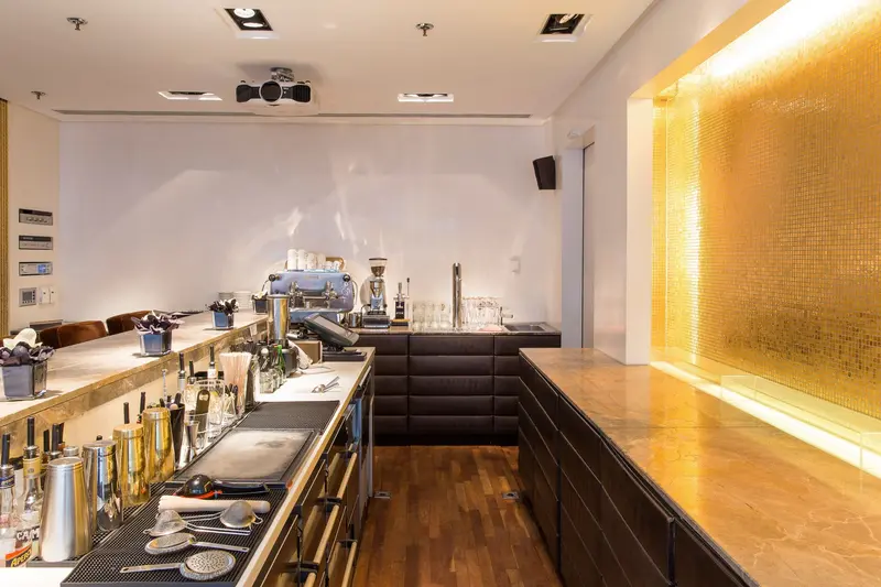 Edith - Bar