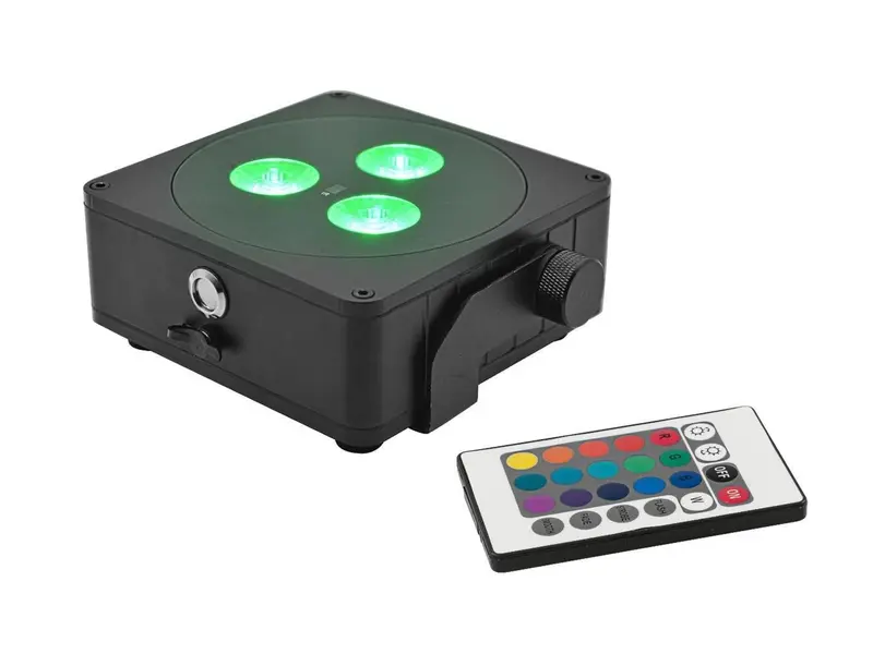 EUROLITE AKKU IP Flat Light 3 sw