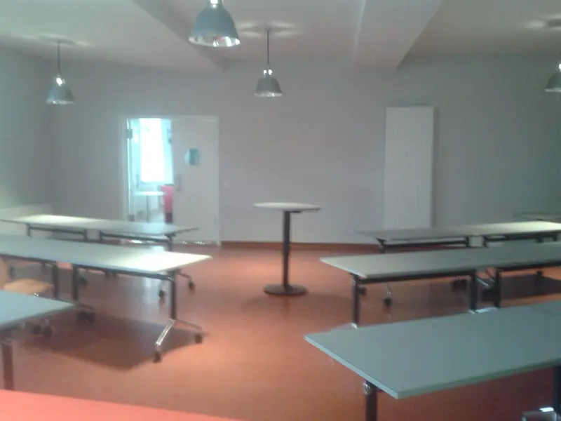 Fanny - Saal - 2