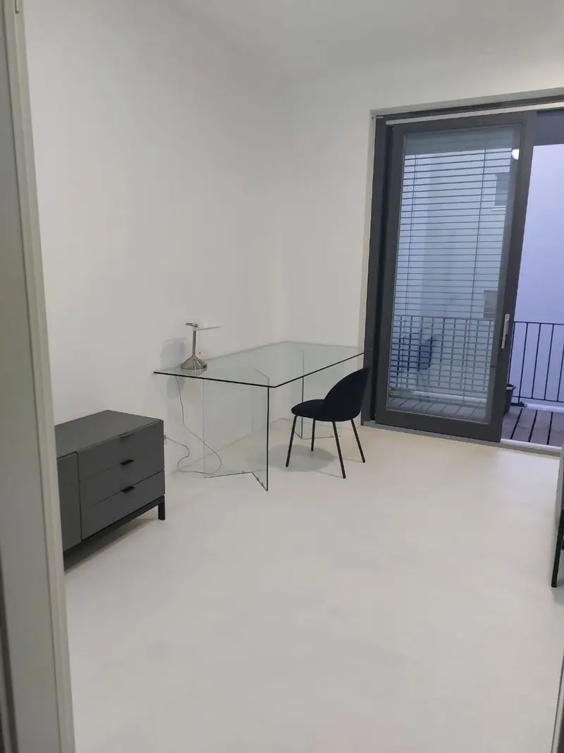 Father - Schlafzimmer