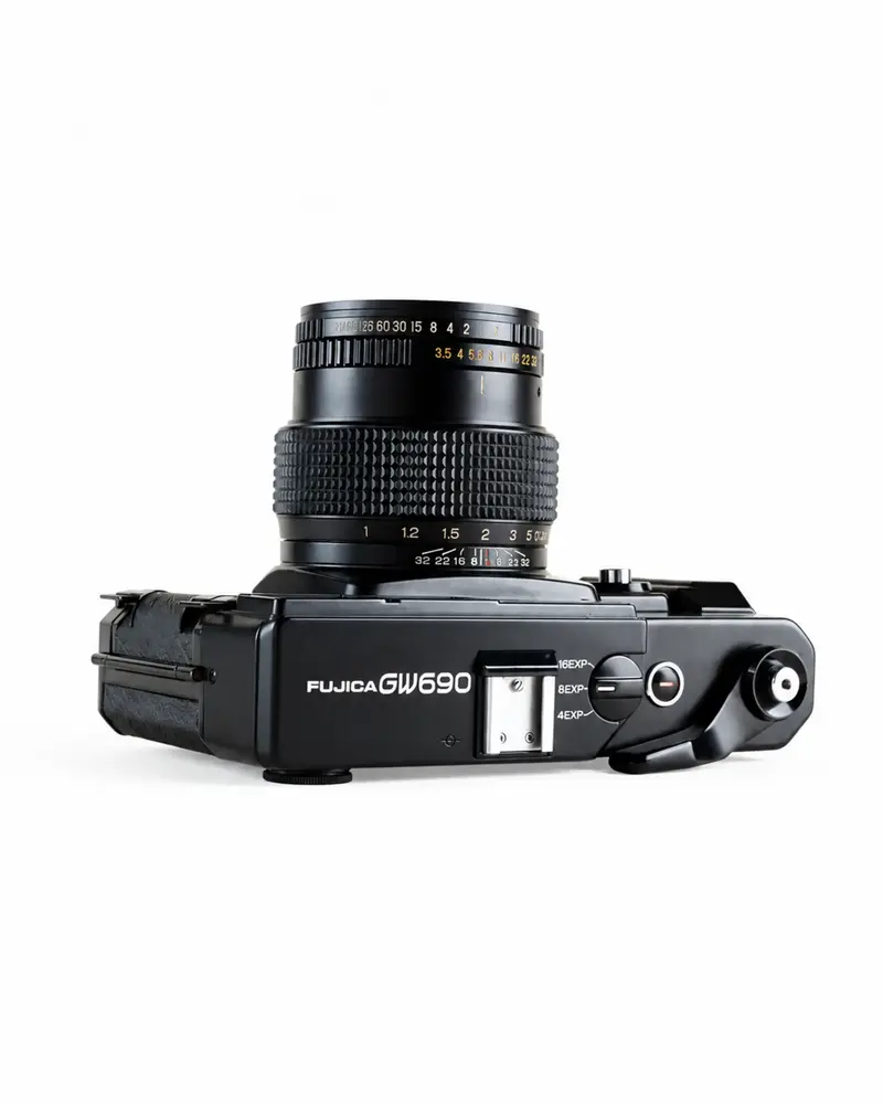 Fujica GW690 “Texas Leica” – 6×9 Medium Format Rangefinder — Pre-order