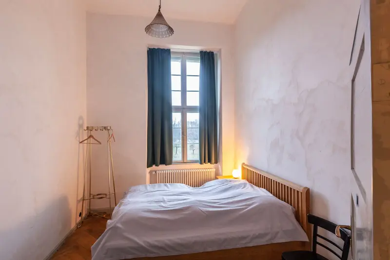 Greg - Schlafzimmer 6
