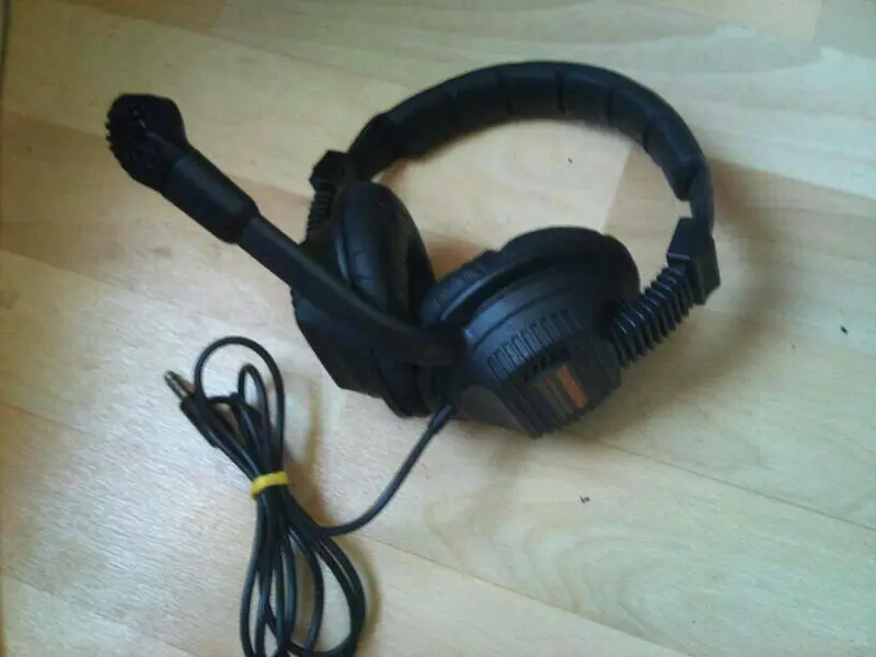 Headset + Mikrofon TANBERG; Kopfhörer/Mikrofon; NEU!!