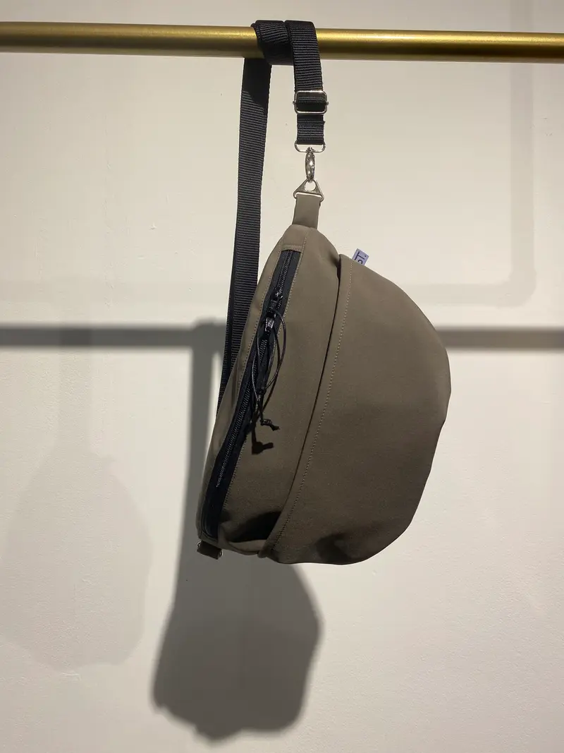 Hip Bag Greige