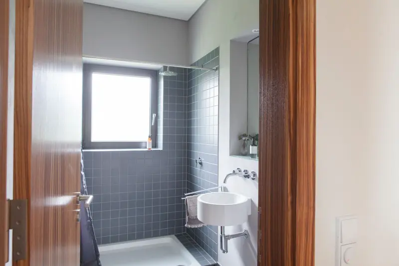 Ish - Badezimmer