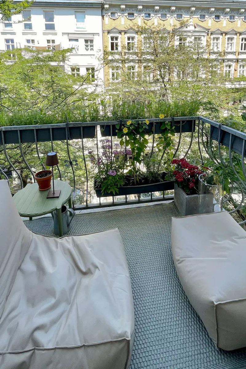 Jeannine - Balkon