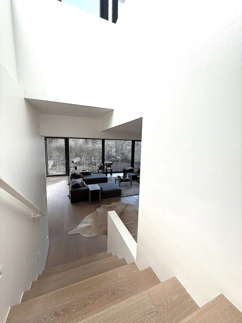 Joi - Treppenhaus