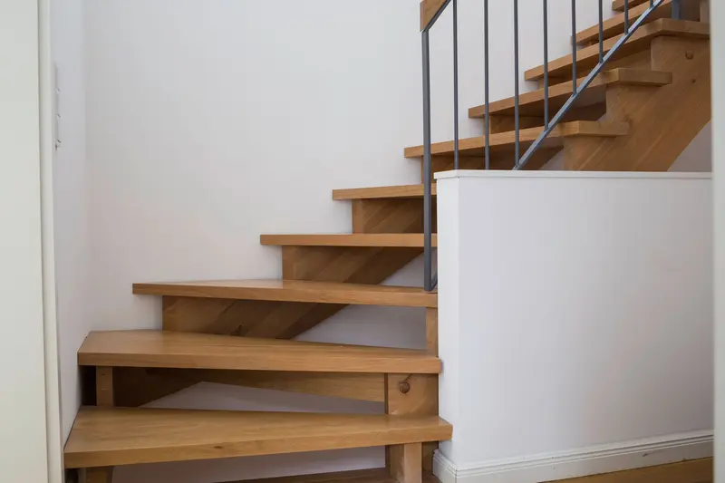 Lady - Treppe