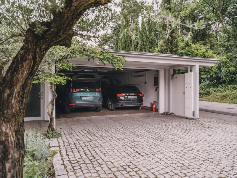 Lea - Garage
