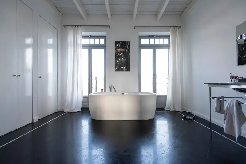 Levy - Badezimmer