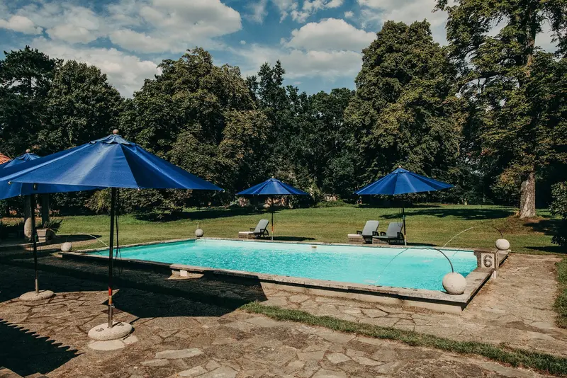 Lilla - Pool