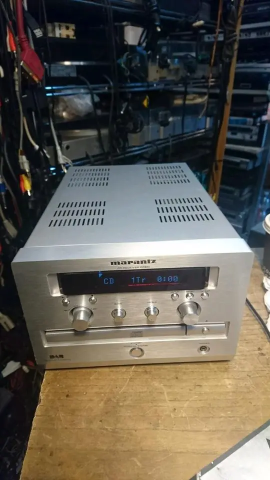 MARANTZ CR 601, Receiver mit CD/Tuner/Verstärker in einem Gerät!!