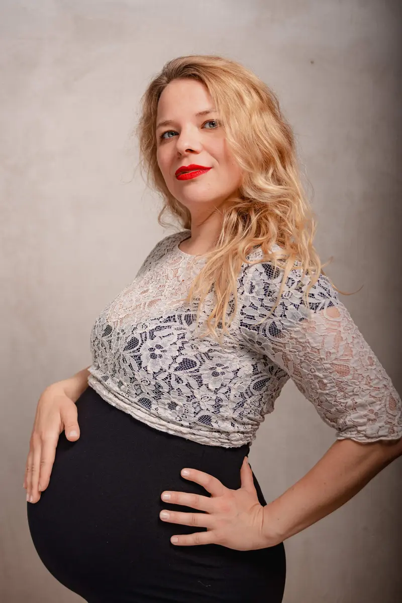 Maternity Photoshoot Berlin — A Moment That Becomes Memory