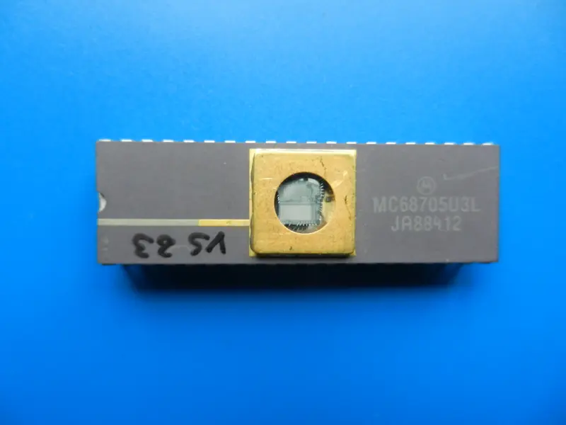 MC68705U3L Motorola 8-Bit NMOS Microcontroller Microcomputer 6805 Family EPROM Speicher IC für Noteb