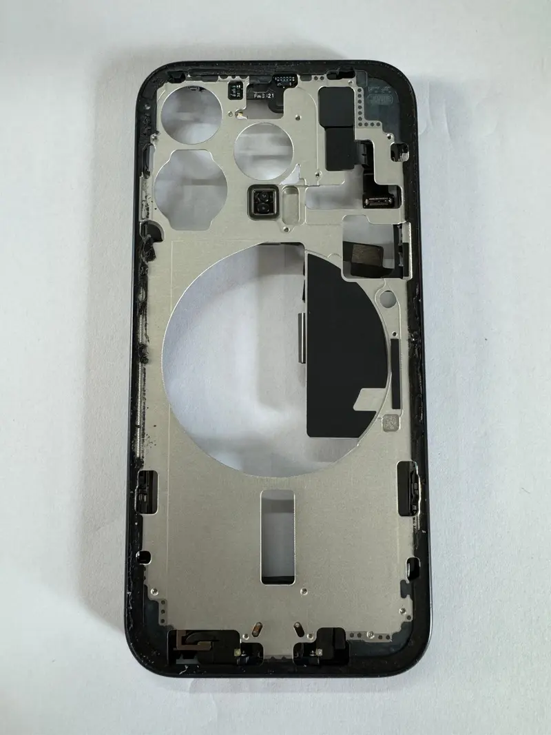 Mittelrahmen kompatibel für iPhone 15 Pro Titan Blau "PULLED" EU