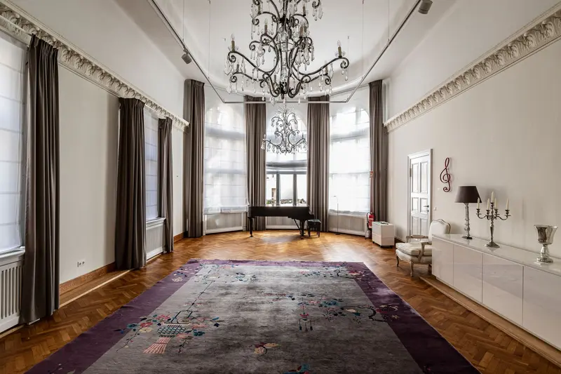 Nicoletta - Saal 2