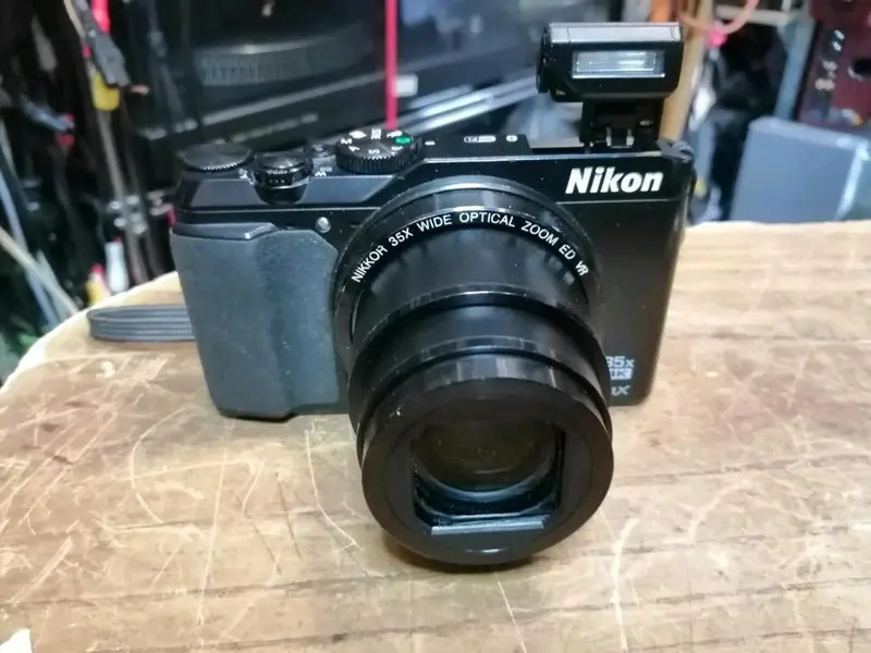 NIKON COOLPIX a900, Digital-Kamera, DEFEKT!!