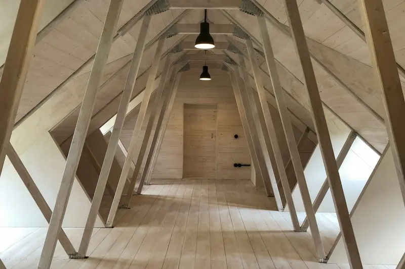Petit - Dachboden