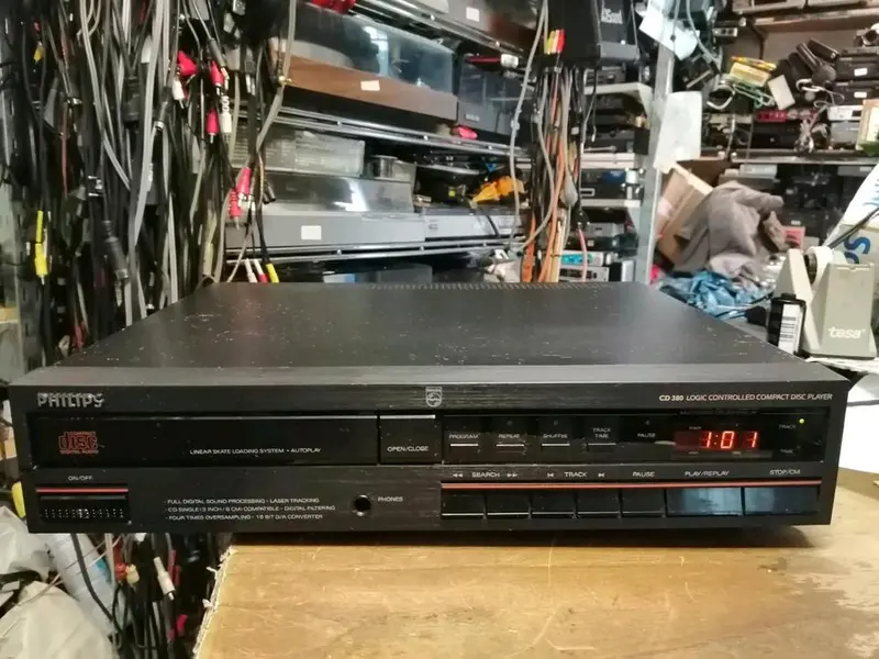 PHILIPS CD380, CD-Player OHNE Fernbedienung!!!