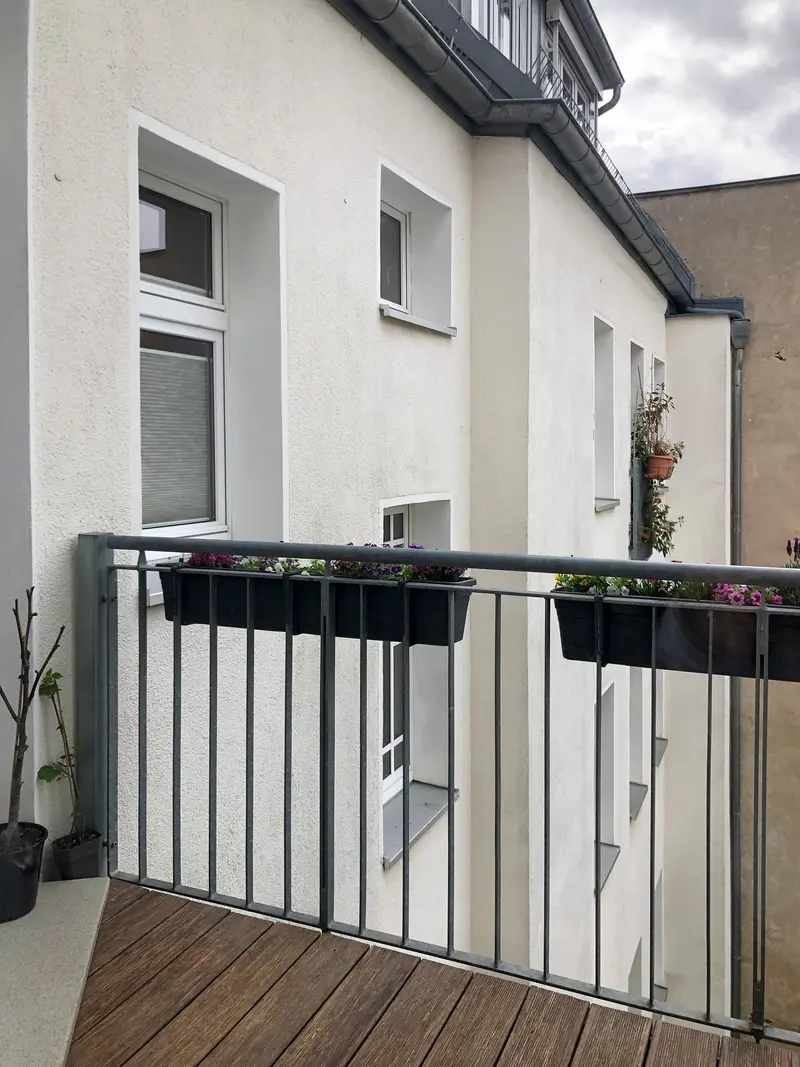 Pia - Balkon