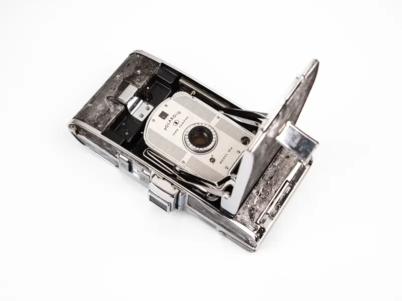 Polaroid Land Camera 95A – Vintage Folding Instant Rollfilm Camera