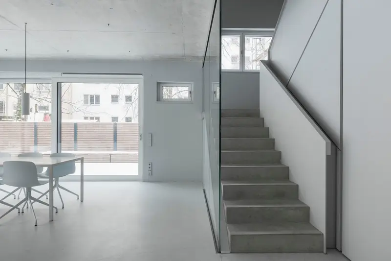 Riley - Treppe