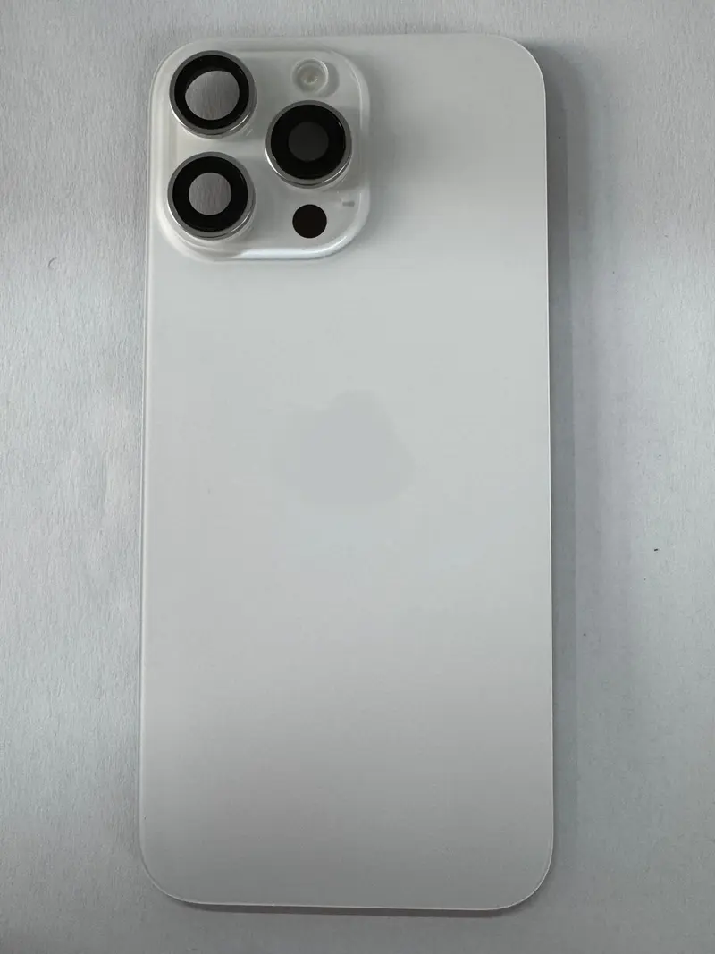 Rückseite kompatibel für iPhone 16 Pro Titan Weiß "PULLED"