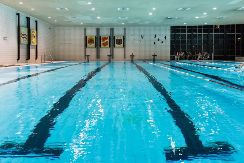 Ruggero - Schwimmbecken