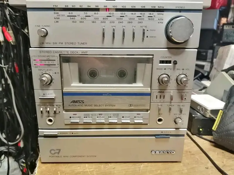 SANYO-Musikanlage