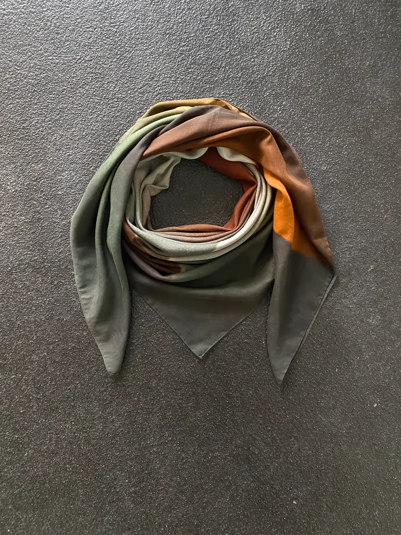 Scarf Exit