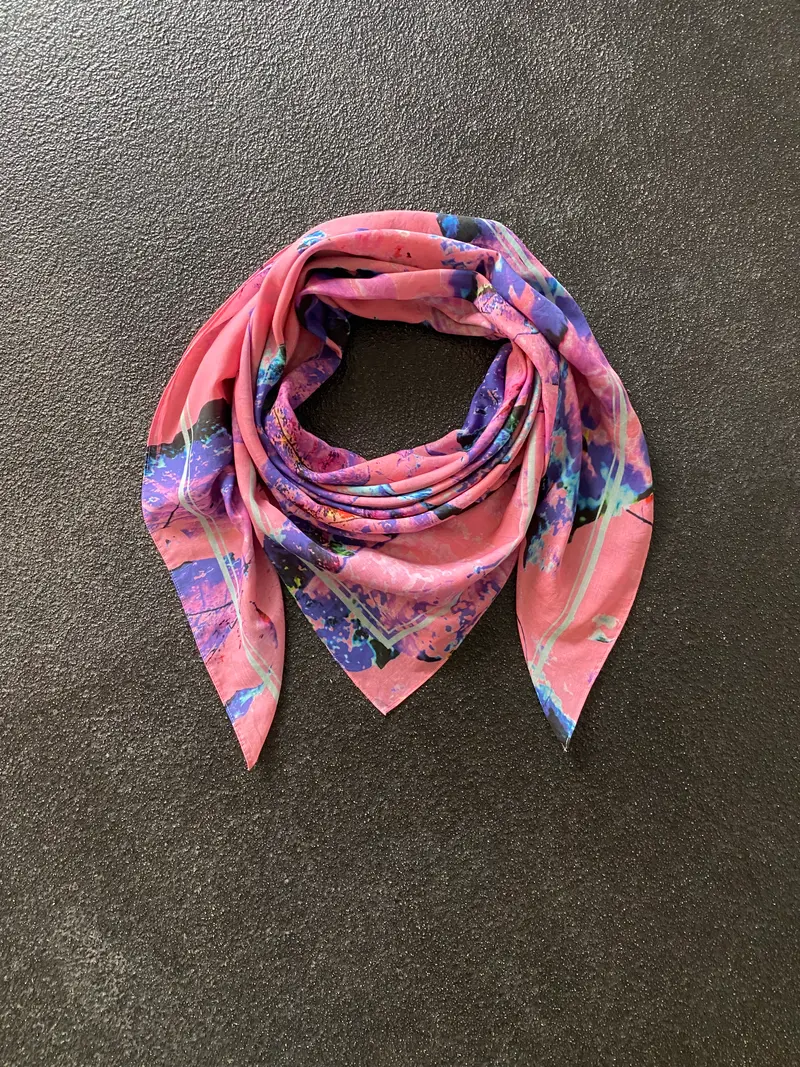 Scarf German Hecke