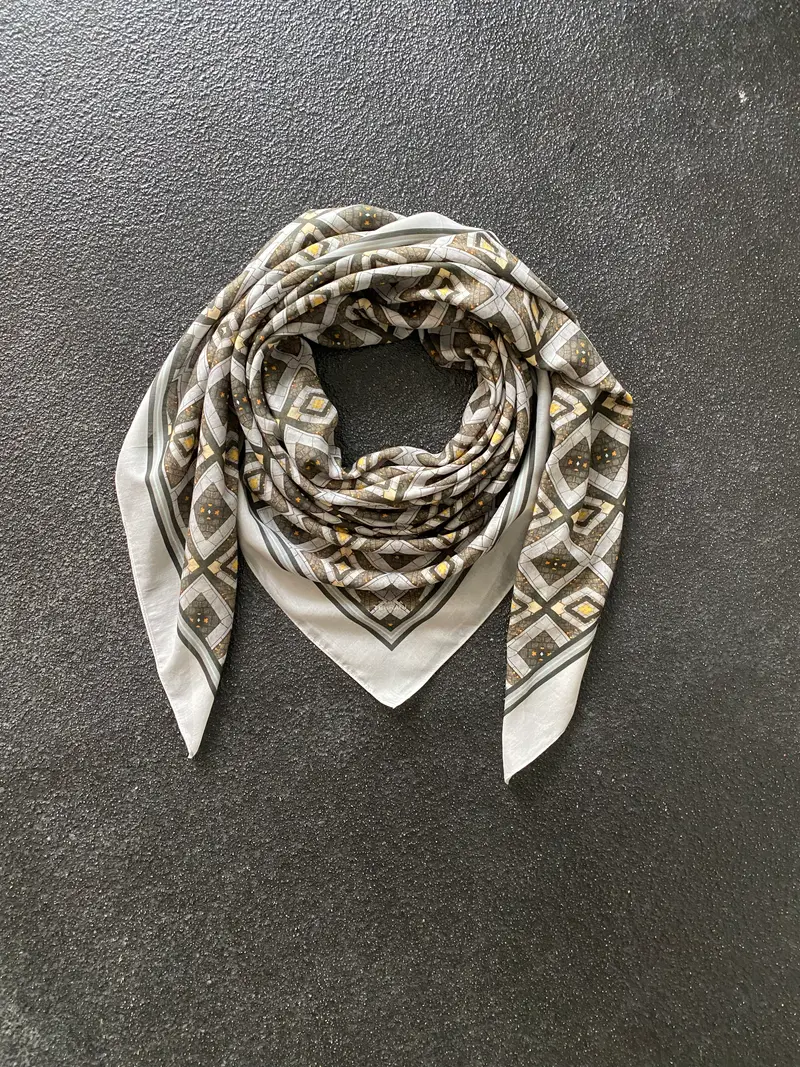 Scarf Walkway Stones