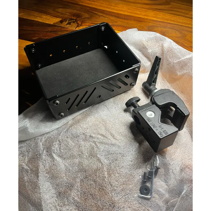 SCHLEPP BOXIE - Utility Box (S) KIT with Super Clamp