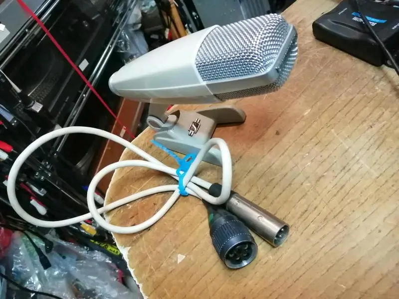 SENNHEISER MD421-2, Mikrofon mit Kabel!!