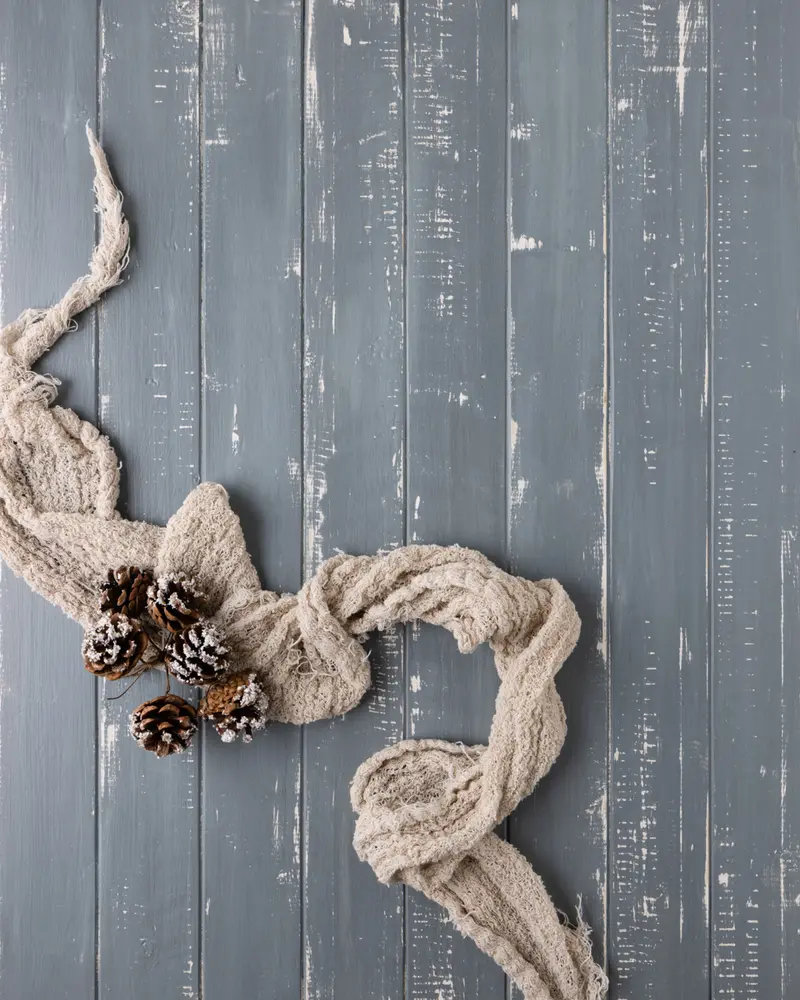 Shabby Grey L